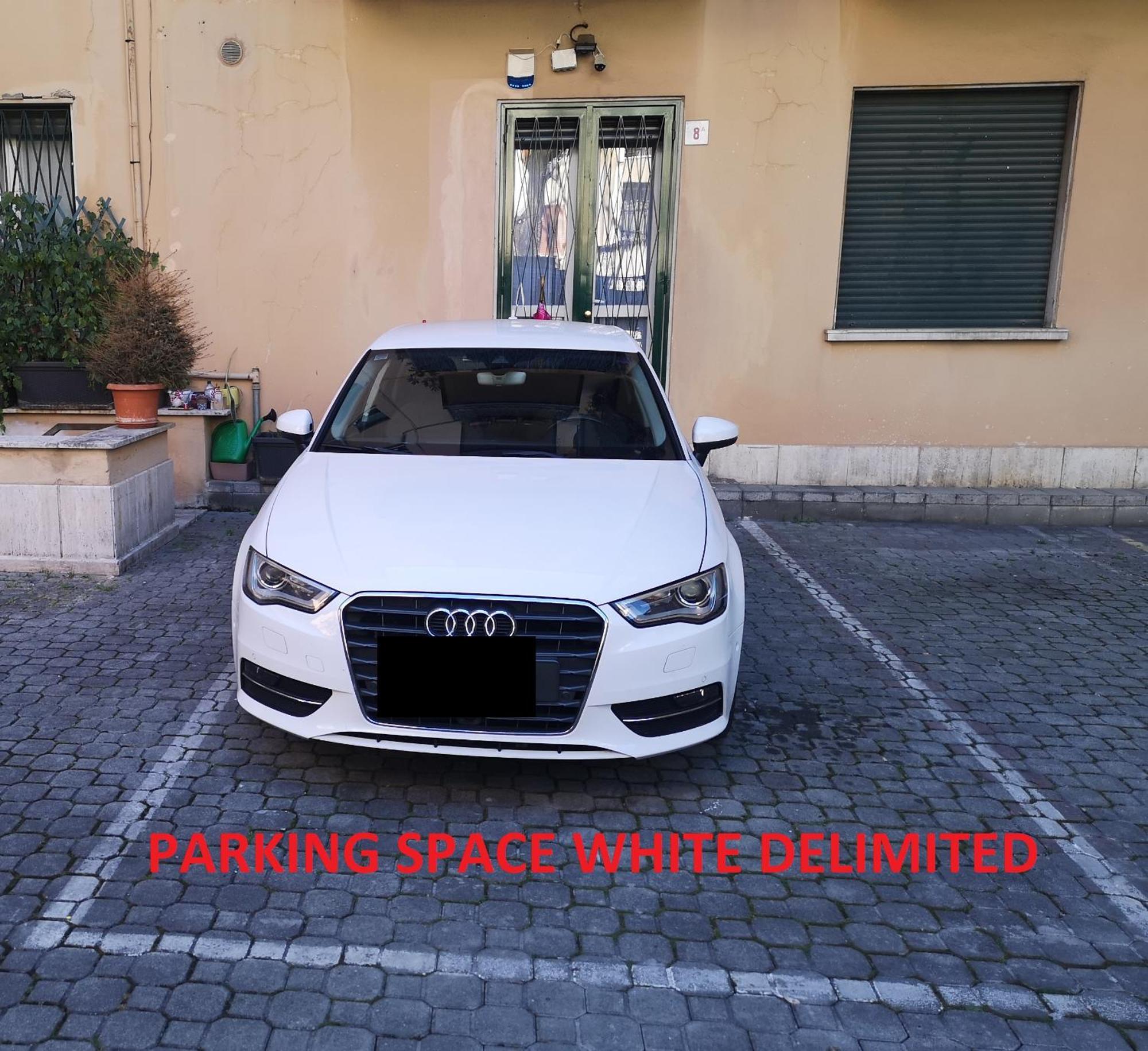 Holiday Apartment - Brescia Centro - Parcheggio Privato Buitenkant foto
